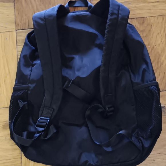 VICTORIA'S SECRET BACKPACK - Picture 6 of 7